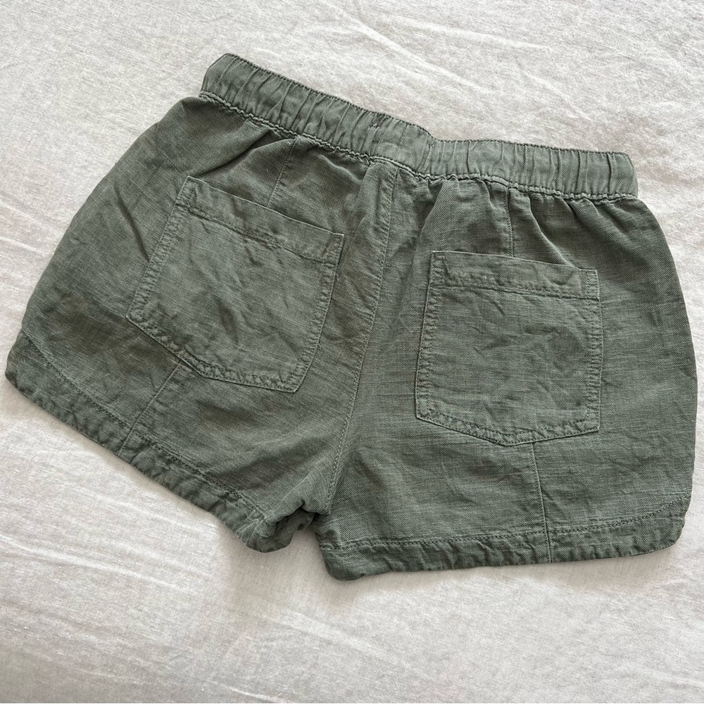 C&C California Linen Shorts - Picture 2 of 5